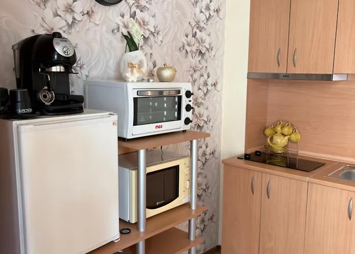 Cozy In Sunny Апартаменты