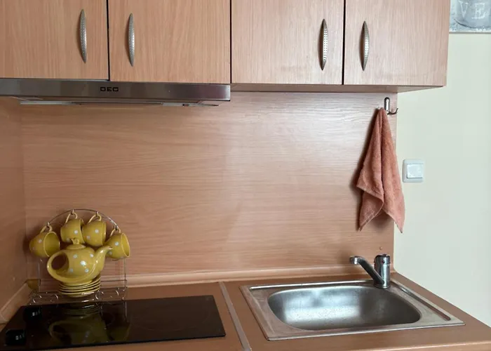 Апартаменты Cozy In Sunny